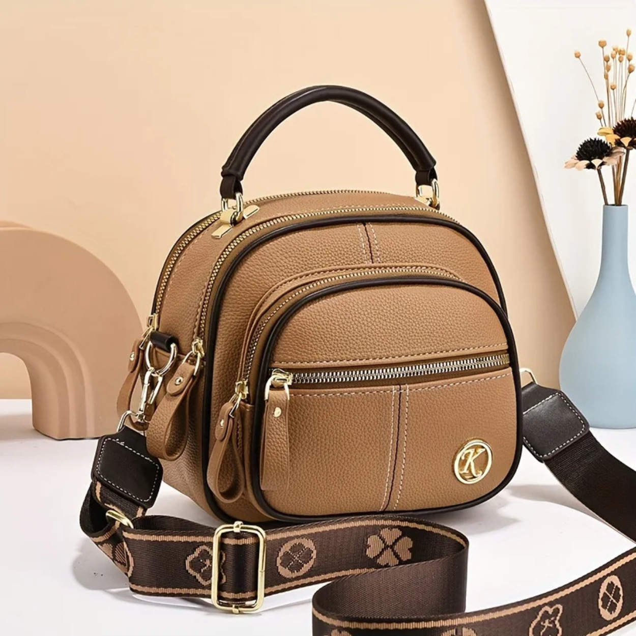 Elegant Women's Leather Handbag with Shoulder Strap